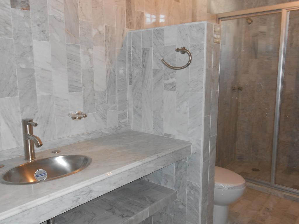 B&B Roca Sola Acapulco Bagian luar foto
